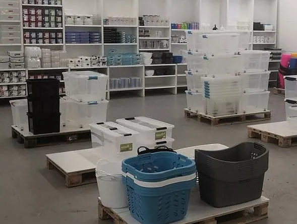 tolkin kauppahalli säilytys
